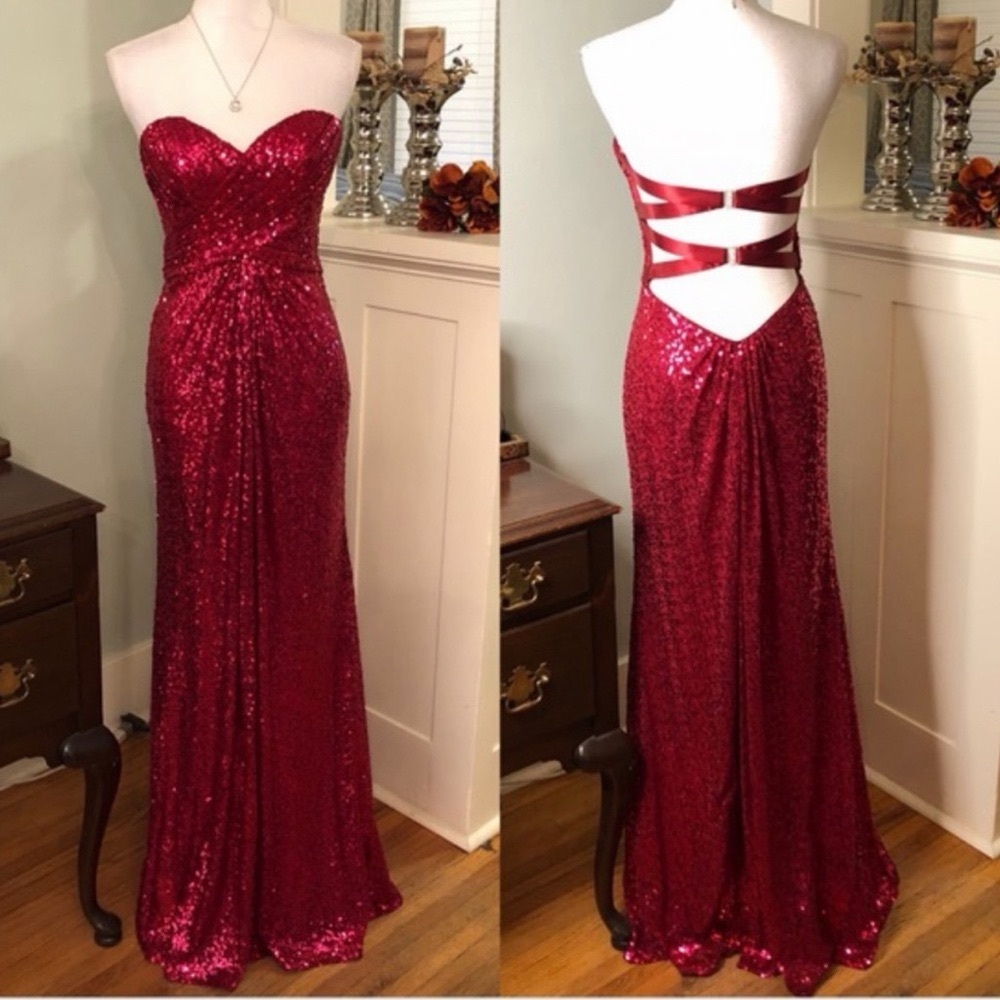 La Femme Red Sequin Strapless Formal Dress Prom Evening Gown Mermaid Size 4 - Picture 11 of 12